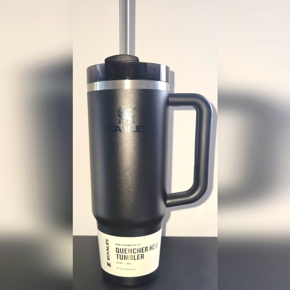 Stanley Active Set - Picture 2 of 3